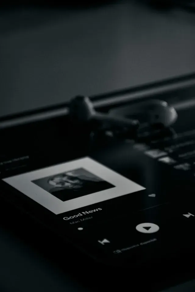 Spotify, Apple Music, Deezer, plataformas de streaming